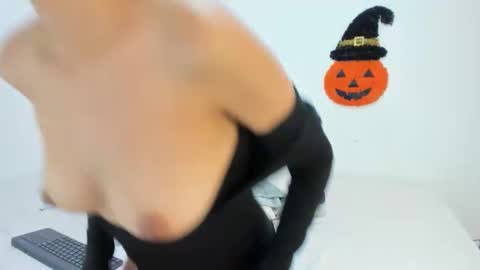 Andri online show from October 28, 7:59 pm