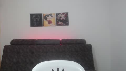  ALEJANDRO Y EMILY  online show from March 12, 2:34 pm