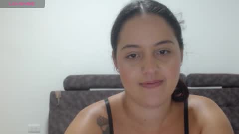  ALEJANDRO Y EMILY  online show from February 16, 11:58 pm