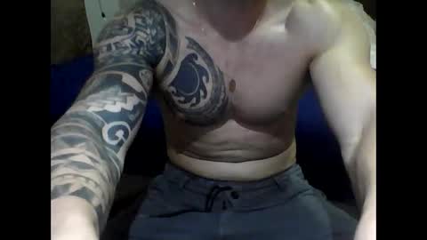 Snapshot of couplefantasy15 chatting on February 6, 3:06 am Couplefantasy15 online show from February 6, 3:06 am