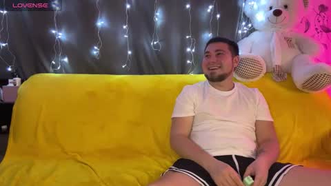 Emily  Ryan online show from November 29, 7:43 pm