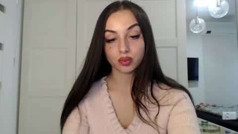 Courtney online show from March 24, 3:29 pm