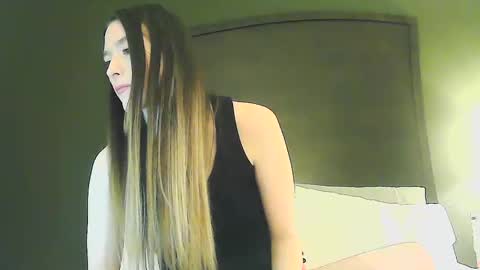 courtscutekitty online show from February 9, 7:48 am