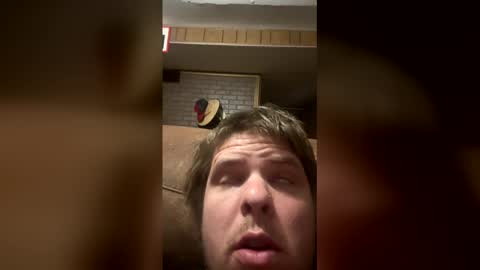cowboy277228 online show from April 2, 12:18 am