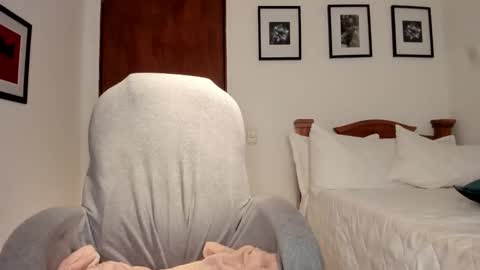 Marce  Online 1pm - 7pm gmt-5 online show from February 23, 1:02 pm