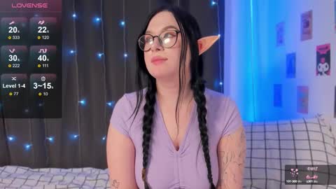 Snapshot of coy_amina_ chatting on February 13, 6:37 pm Lilith online show from February 13, 6:37 pm