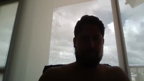 Snapshot of cr1585 chatting on October 18, 3:16 pm Rico TicoAmigas online show from October 18, 3:16 pm