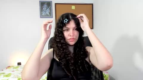 cracker online show from November 12, 12:13 am