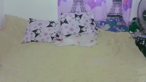 crazy_4u69 online show from May 20, 8:43 am