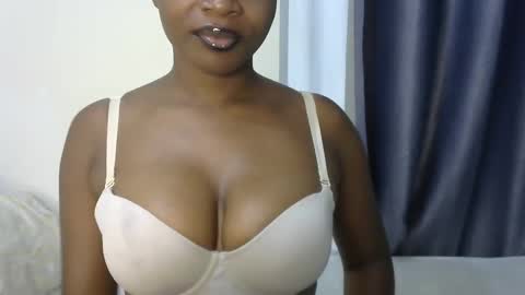 Angela online show from May 8, 5:24 am