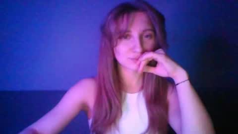 crazy_kisses_ online show from April 9, 3:07 pm