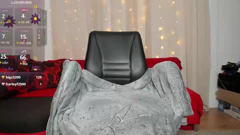 Snapshot of crazy_squirter chatting on October 6, 10:49 pm -pay for subscribe free nudes and hot vids III - my free of page online show from October 6, 10:49 pm