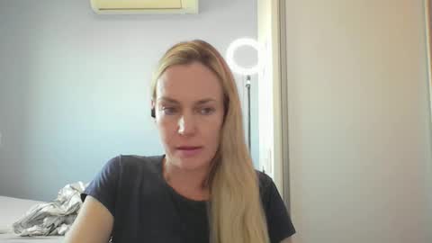 Anny online show from January 15, 10:46 am