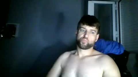 crazyboy44412345 online show from July 8, 10:13 pm