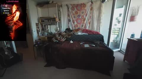 crazydaisy4444 online show from May 26, 5:52 pm
