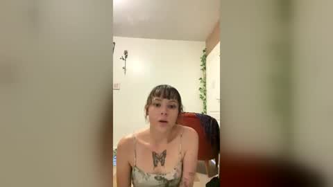 crazymolly333 online show from July 11, 3:48 pm