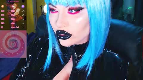 Roxy online show from November 4, 2:40 pm