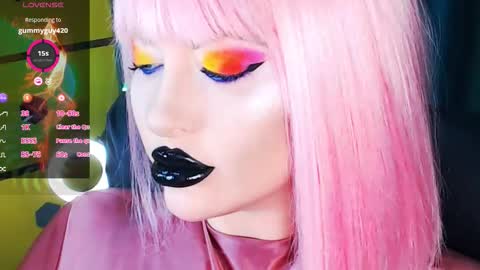 Roxy online show from September 11, 3:13 pm