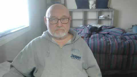 Creamormilk online show from January 16, 3:32 pm