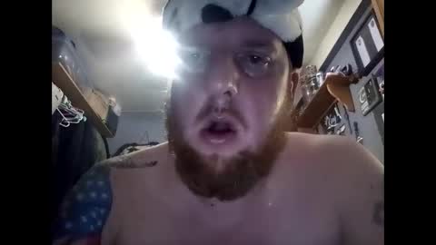 creampie315 online show from February 7, 5:31 am