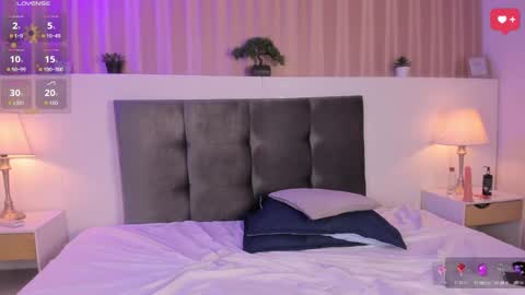 creamy_angelo online show from September 15, 4:47 am