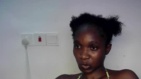 creamyxsugar online show from October 16, 6:40 pm