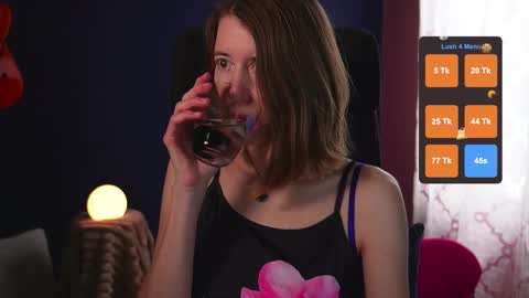 Quinn de la Creme online show from February 16, 6:39 pm