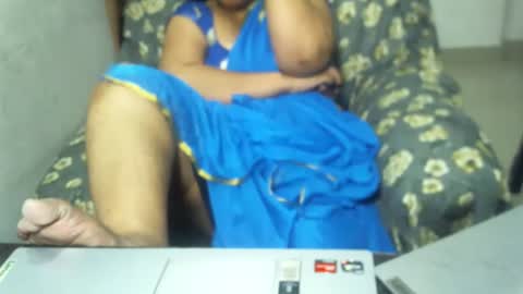 Snapshot of crezybhabihot chatting on March 4, 11:11 pm Sonika69 online show from March 4, 11:11 pm