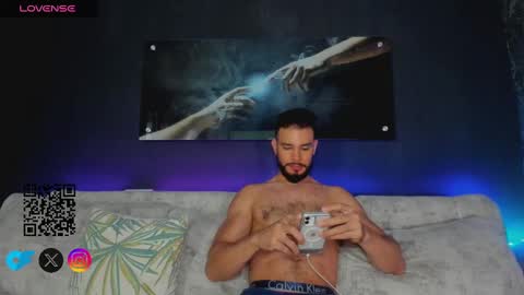 CRHISTIAN online show from March 6, 2:09 am