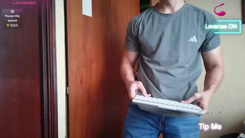 cris2428 online show from March 7, 5:35 pm