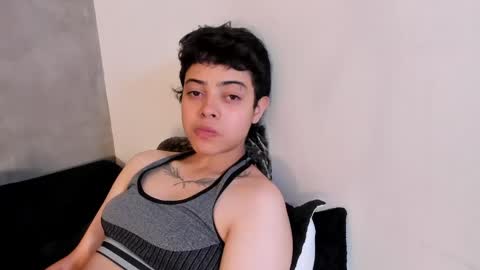 cris sasha online show from April 14, 3:21 am