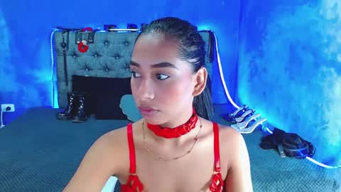 CRISANDMERY online show from September 14, 2:14 am