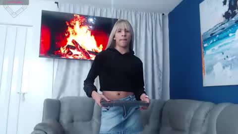 Cris Evanz online show from February 23, 11:33 am