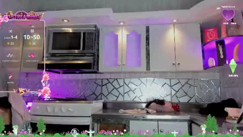 Cristina Onazis online show from June 19, 6:36 pm