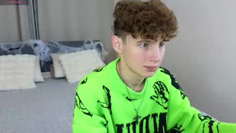 Chris online show from November 8, 3:26 pm