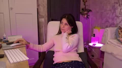 crissy_love online show from March 8, 12:22 am