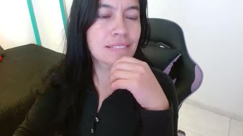 cristal1609 online show from February 2, 7:21 pm