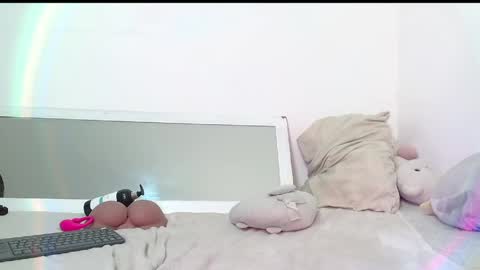 Cristal online show from April 25, 4:58 am