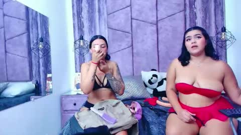CristalANDzoe online show from February 14, 7:38 pm