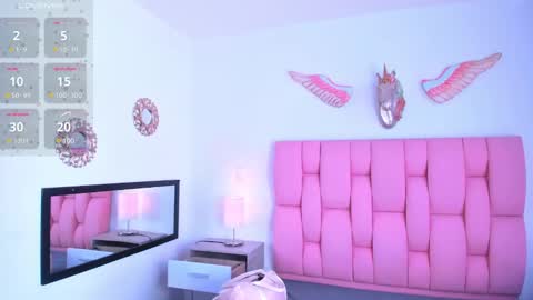 cristal online show from March 9, 1:37 pm