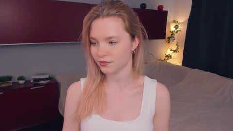 Cristas online show from March 26, 1:27 pm