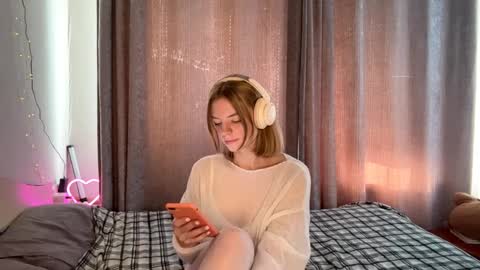 Marry online show from April 4, 2:24 pm