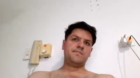 cristopher3042 online show from July 17, 3:08 am
