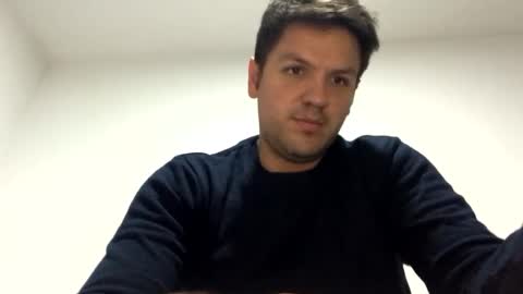 Snapshot of cristopher3042 chatting on December 10, 3:30 am cristopher3042 online show from December 10, 3:30 am