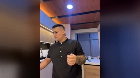 cristopher_011 online show from July 29, 11:38 pm