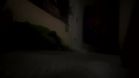 Critter2999LuvsFeet online show from September 18, 7:01 am