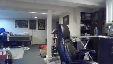 billybasement online show from June 10, 1:38 am