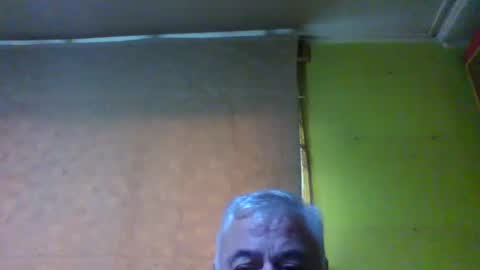 crmperez online show from June 28, 7:54 pm