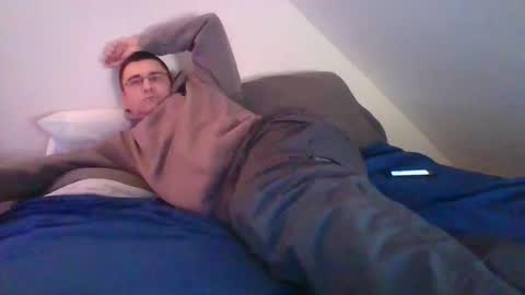 Crush380 online show from December 16, 1:02 am