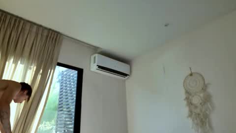 Lin inst lingoodyy online show from January 15, 3:26 am